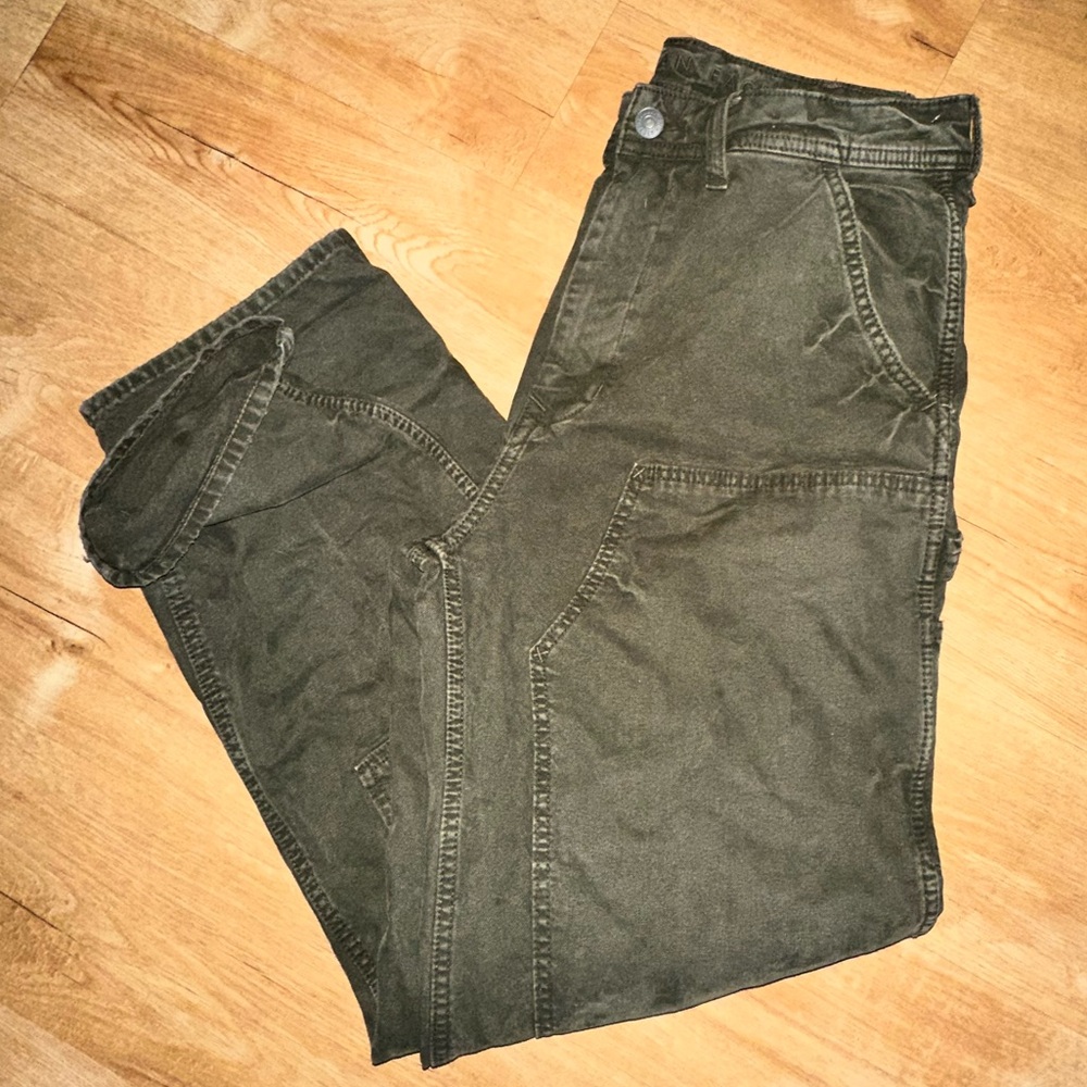 American Eagle Outfitters Khaki Cargo Pants